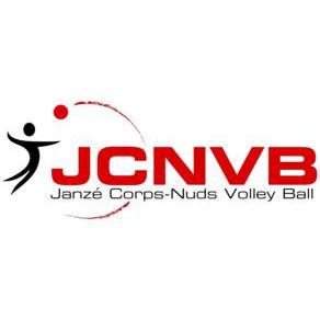 JANZE CORPS-NUDS VOLLEY-BALL